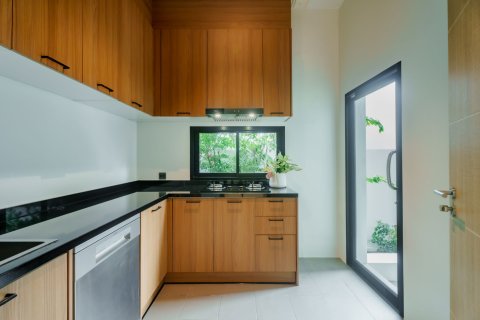 Villa in Phuket, Thailand 3 bedrooms № 164103 - photo 23