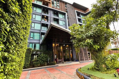 Studio dans le Condo à Phuket, Thaïlande  № 164106 - photo 8