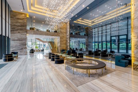 Condo in Huai Khwang, Bangkok, Thailand, 2 bedrooms  № 138591 - photo 6