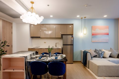 Condo in Huai Khwang, Bangkok, Thailand, 2 bedrooms  № 138591 - photo 20