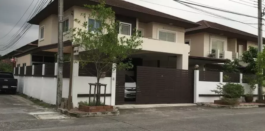 House in Khlong Sam Wa, Bangkok, Thailand 3 bedrooms № 138592