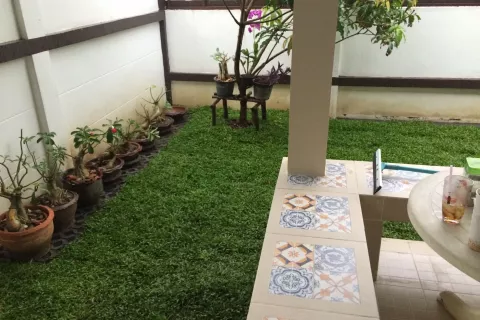 House in Khlong Sam Wa, Bangkok, Thailand 3 bedrooms № 138592 - photo 3