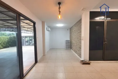 House in Nonthaburi, Thailand 3 bedrooms № 163172 - photo 14