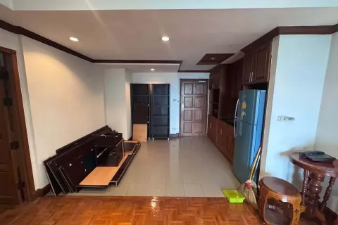 Studio in the Condo in Huai Khwang, Bangkok, Thailand  № 163174 - photo 6