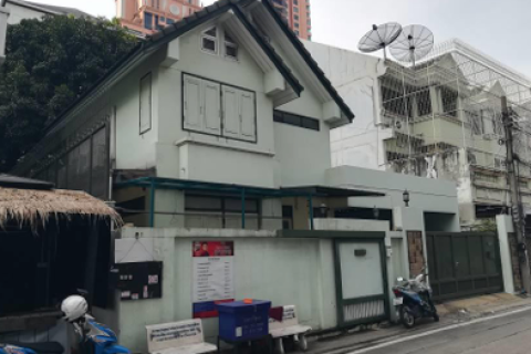 House in Khlong Toei, Bangkok, Thailand 6 bedrooms № 163169 - photo 19