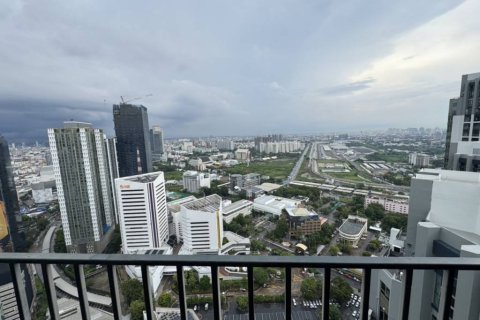 Кондоминиум с 2 спальнями в Хуай Кванге, Бангкок, Таиланд № 146789 - фото 8
