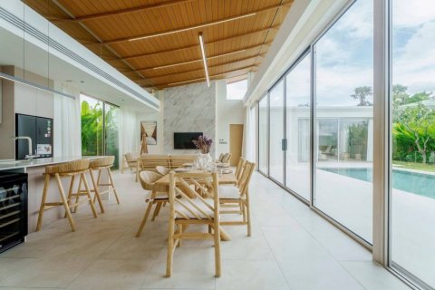 Villa in Phuket, Thailand 3 bedrooms № 146786 - photo 4