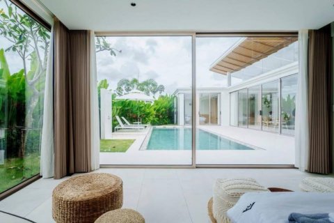 Villa in Phuket, Thailand 3 bedrooms № 146786 - photo 3