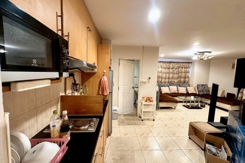 Appartement à Pattaya, Thaïlande 3 chambres № 214175