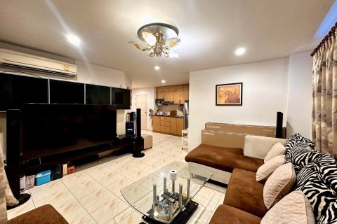 Wohnung in Pattaya, Thailand 3 Zimmer № 214175 - Foto 2