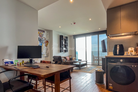 Condo in Bang Lamung, Thailand, 2 bedrooms  № 146556 - photo 1