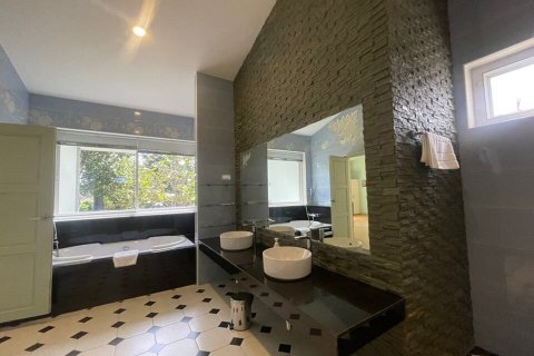 Вилла в Сан Па Тонге, Таиланд с 6 спальнями  № 137554 - фото 11