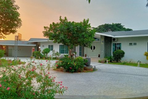 Вилла в Сан Па Тонге, Таиланд с 6 спальнями  № 137554 - фото 26