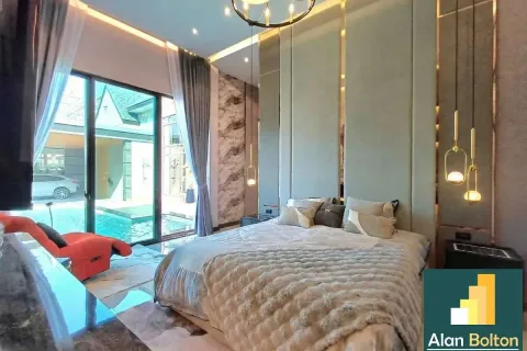 Casa de 3 dormitorios en Pattaya, Tailandia № 211412 - foto 11