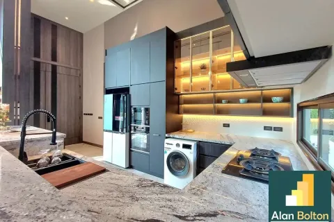 Casa de 3 dormitorios en Pattaya, Tailandia № 211412 - foto 7