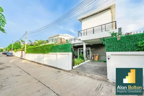 Maison sur Jomtien Beach, Pattaya, Thaïlande 4 chambres № 211409
