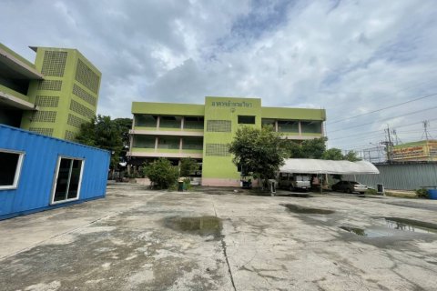 Коммерческая недвижимость в Бангкоке, Таиланд  № 114352 - фото 4