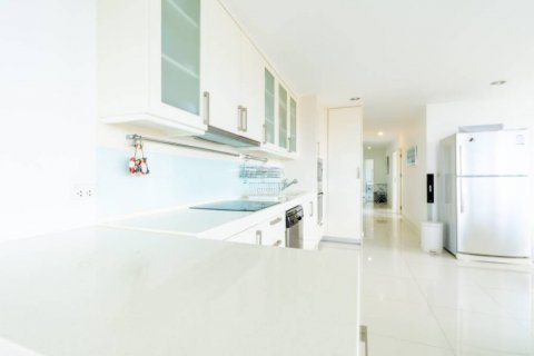 Кондоминиум с 3 спальнями в Хуа Хине, Таиланд № 114348 - фото 6