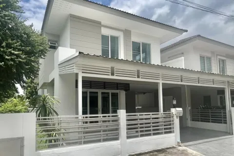 Дом в Чиангмае, Таиланд с 3 спальнями  № 173411