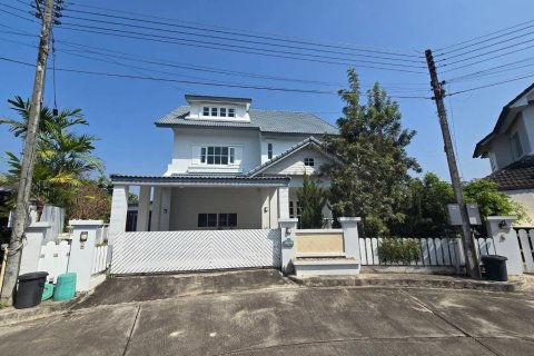 Maison à Chiang Mai, Thaïlande 3 chambres № 173408