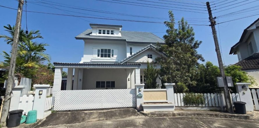 Maison à Chiang Mai, Thaïlande 3 chambres № 173408