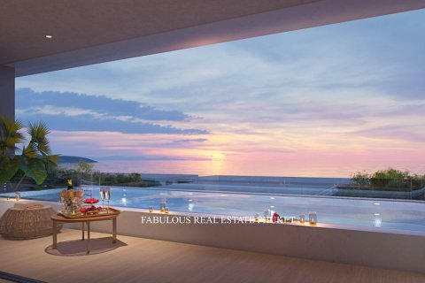 Villa in Bang Tao, Thailand 3 bedrooms № 179674 - photo 3