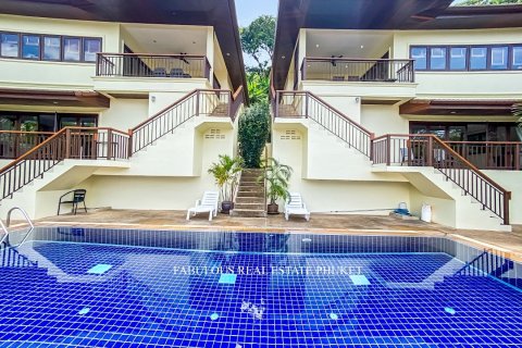 Villa in Kata, Thailand 6 bedrooms № 179678