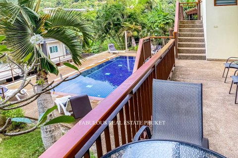 Villa in Kata, Thailand 6 bedrooms № 179678 - photo 22