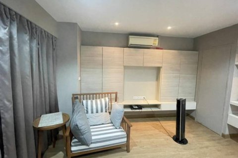 Condo in Bangkok, Thailand, 1 bedroom  № 150455 - photo 4