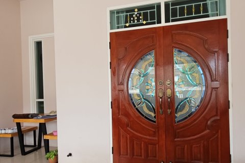 House in Pattaya, Thailand 3 bedrooms № 147347 - photo 7