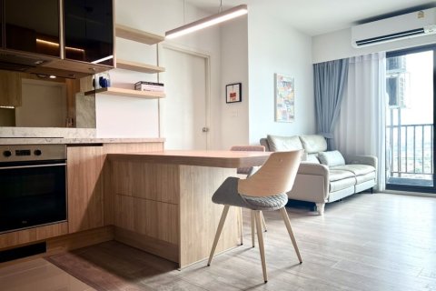 Condo à Bang Sue, Bangkok, Thaïlande, 2 chambres  № 147346 - photo 1