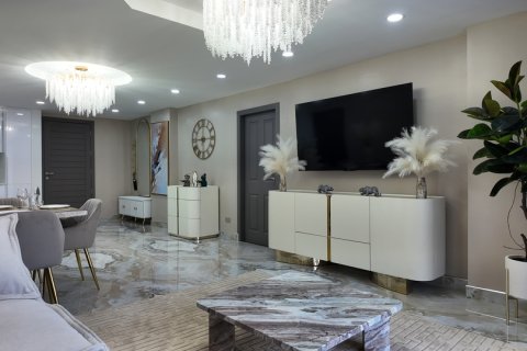 Apartment in Pattaya, Thailand 3 rooms № 176767 - photo 2