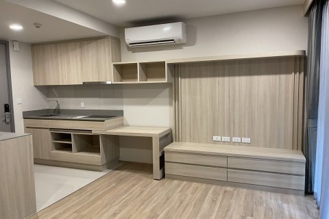 Studio in the Condo in Watthana, Bangkok, Thailand  № 138184 - photo 8