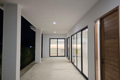 Вилла в Пхукете, Таиланд с 5 спальнями  № 167182 - фото 4