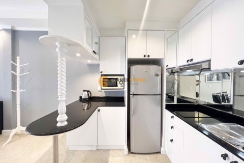 Студия в кондо на Пляж Джомтьен, Паттайя, Таиланд № 157806 - фото 2