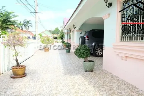Haus in Pattaya, Thailand 5 Schlafzimmer № 213878 - Foto 26