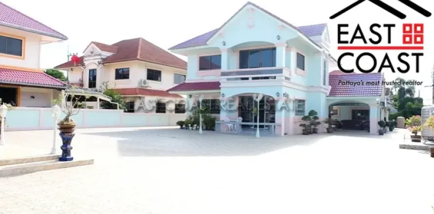 Haus in Pattaya, Thailand 5 Schlafzimmer № 213878