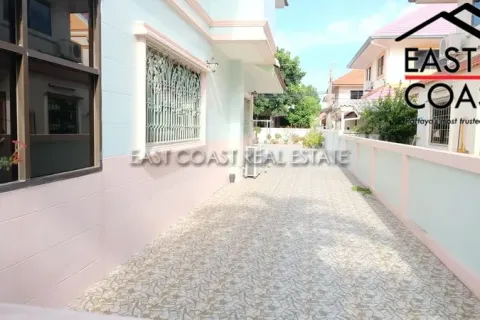 Haus in Pattaya, Thailand 5 Schlafzimmer № 213878 - Foto 25