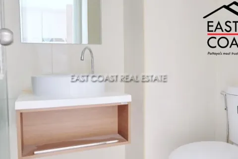 Estudio en el condominio en Pattaya, Tailandia № 213876 - foto 4