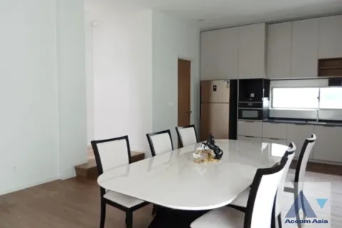 Duplex in Saphan Sung, Bangkok, Thailand 3 Schlafzimmer № 216937 - Foto 11