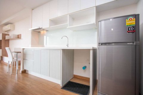 Condo in Chiang Mai, Thailand, 1 bedroom  № 121733 - photo 5