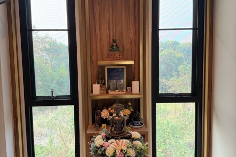 Villa in San Sai, Thailand 4 bedrooms № 164634 - photo 12