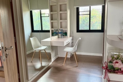 Villa in San Sai, Thailand 4 bedrooms № 164634 - photo 18