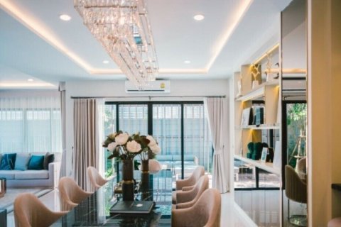 House in Lak Si, Bangkok, Thailand 3 bedrooms № 164638 - photo 7