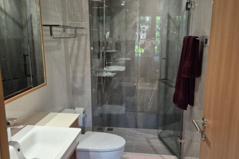 Condo in Phuket, Thailand, 3 bedrooms  № 164637 - photo 16