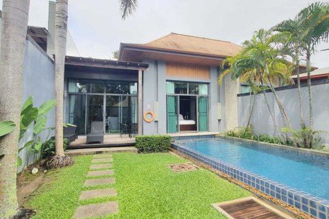 Villa in Phuket, Thailand 2 bedrooms № 145513 - photo 2