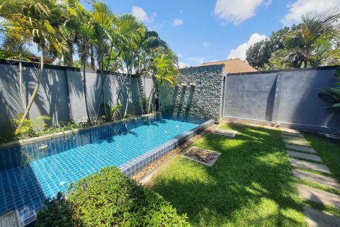 Villa in Phuket, Thailand 2 bedrooms № 145513 - photo 4