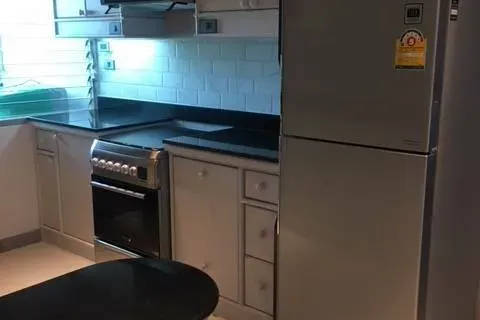 Condo in Watthana, Bangkok, Thailand, 3 bedrooms  № 160709 - photo 3