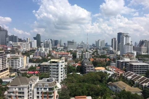 Condo in Watthana, Bangkok, Thailand, 3 bedrooms  № 160709 - photo 5