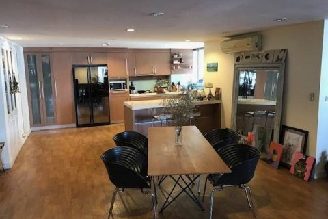 Condo à Watthana, Bangkok, Thaïlande, 4 chambres № 160705 - photo 5